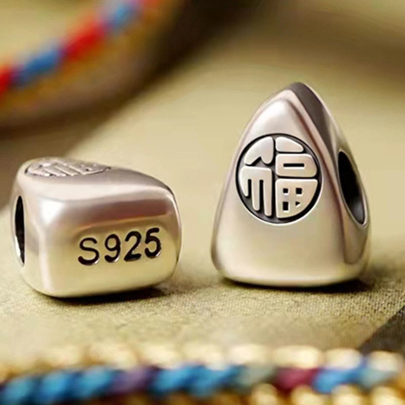 Bracelet tressé en fil rouge multicolore avec personnage Fu en argent 925