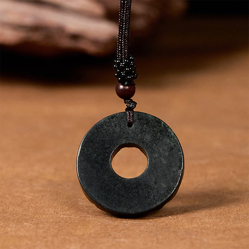 Collier de jade noir-vert Nanyang pour la protection et le calme