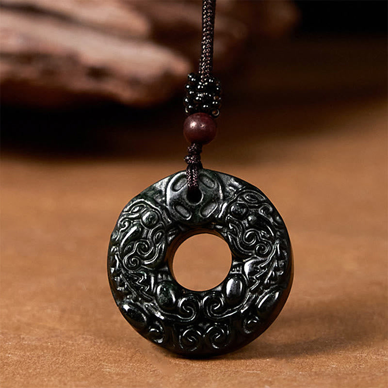Collier de jade noir-vert Nanyang pour la protection et le calme