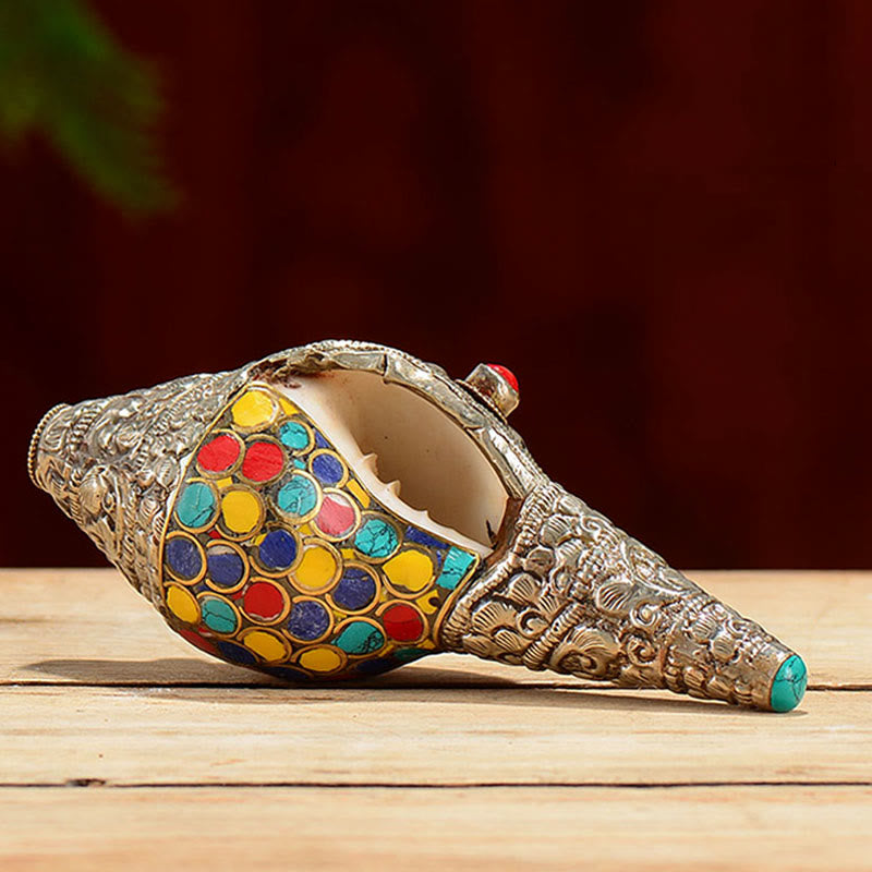 Décoration naturelle et colorée en coquille de conque Shankha pour décoration zen