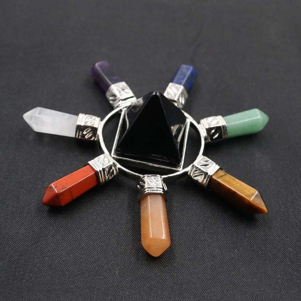 Générateur d'énergie de pyramide de chakra à cristaux naturels