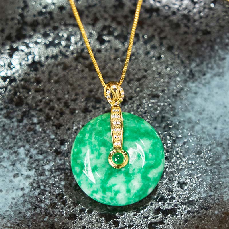 Collier de guérison avec boucle de paix en jade cyan naturel