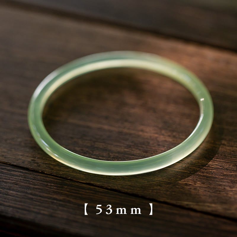 Bracelet jonc Force Courage en calcédoine verte naturelle 52 mm