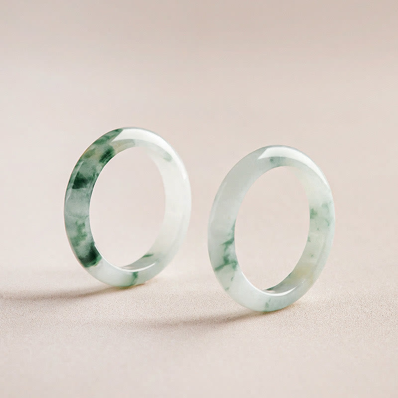 Bague en jade vert naturel pour la chance et l'abondance 17 mm