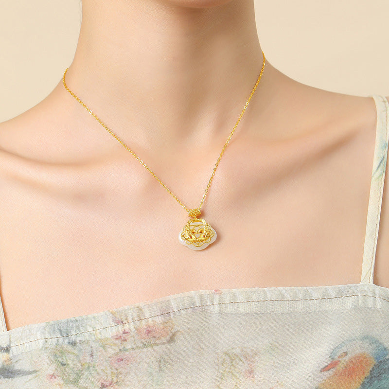 Collier de richesse en jade naturel Hetian Koi Fish en argent sterling