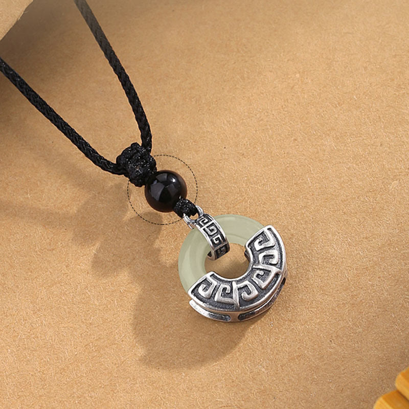 Collier en jade Hetian naturel avec boucle de paix | Prospérité en argent 925