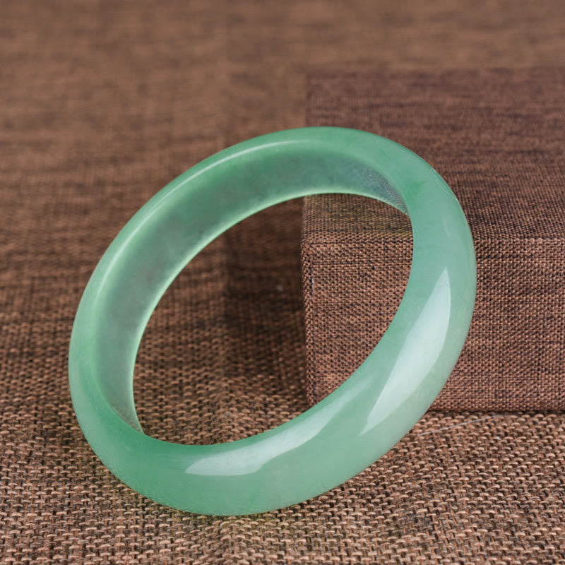 Bracelet jonc en jade naturel pour la chance et la prospérité