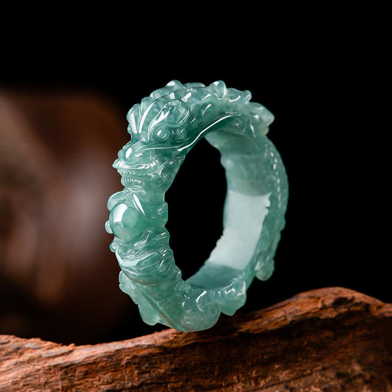 Bague de réussite en jade naturel avec dragon