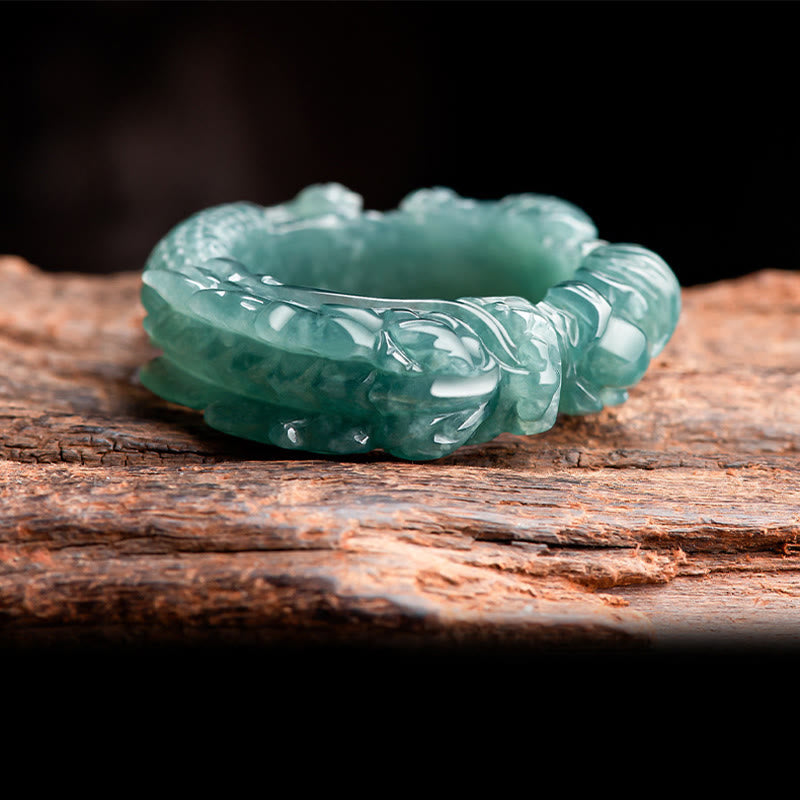 Bague de réussite en jade naturel avec dragon