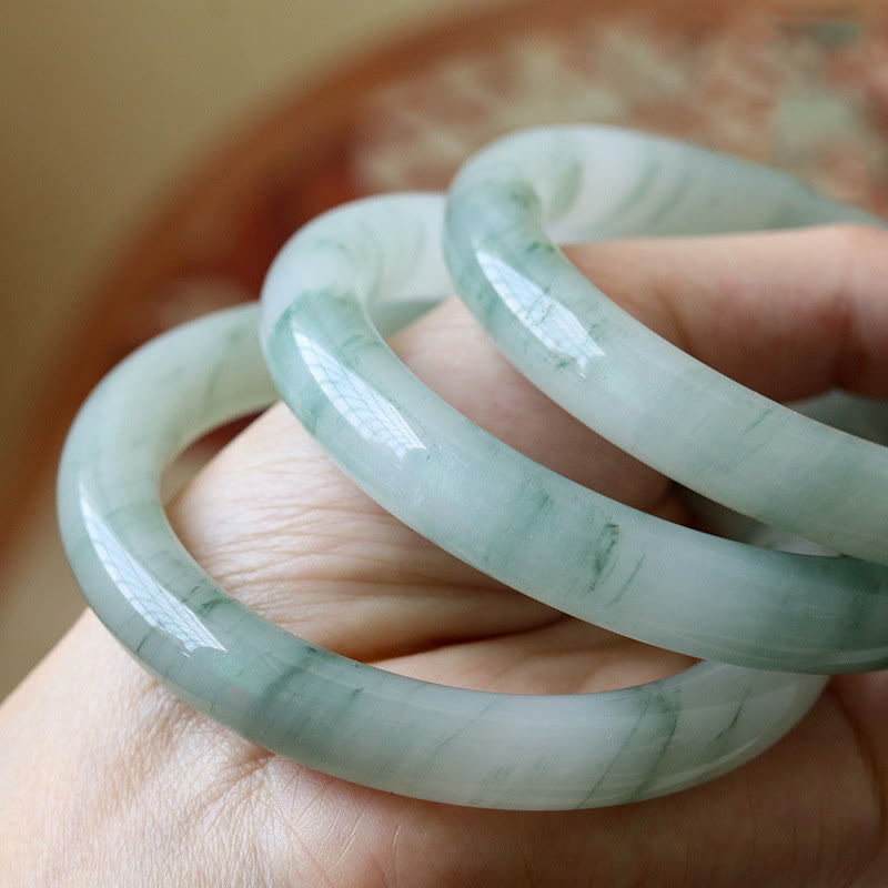 Bracelet jonc porte-bonheur et prospérité en jade naturel 56 mm