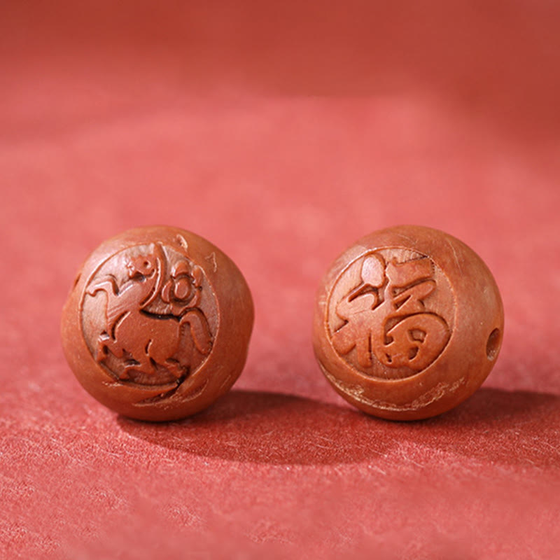 Bracelet de richesse en bois de pêcher naturel avec symbole du zodiaque chinois Fu et cinabre