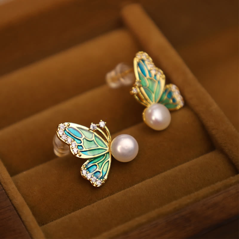 Boucles d'oreilles à tige en perles naturelles et papillons avec tiges en argent sterling