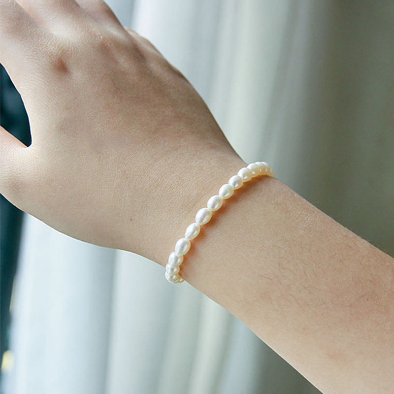 Bracelet de perles de guérison naturelles de 4 à 5 mm pour l'optimisme