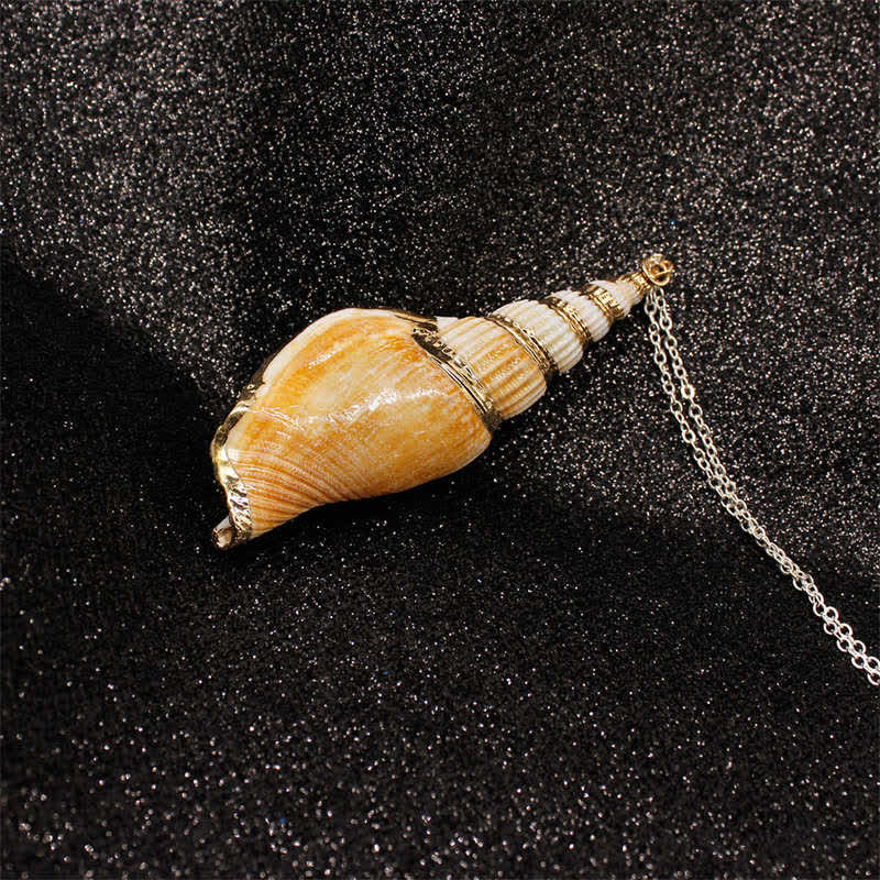 Collier spirituel porte-bonheur en coquillage de conque Shankha naturel