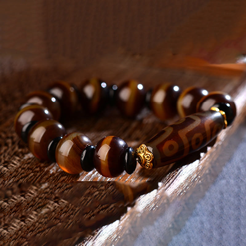Bracelet de richesse et de protection en agate à neuf yeux