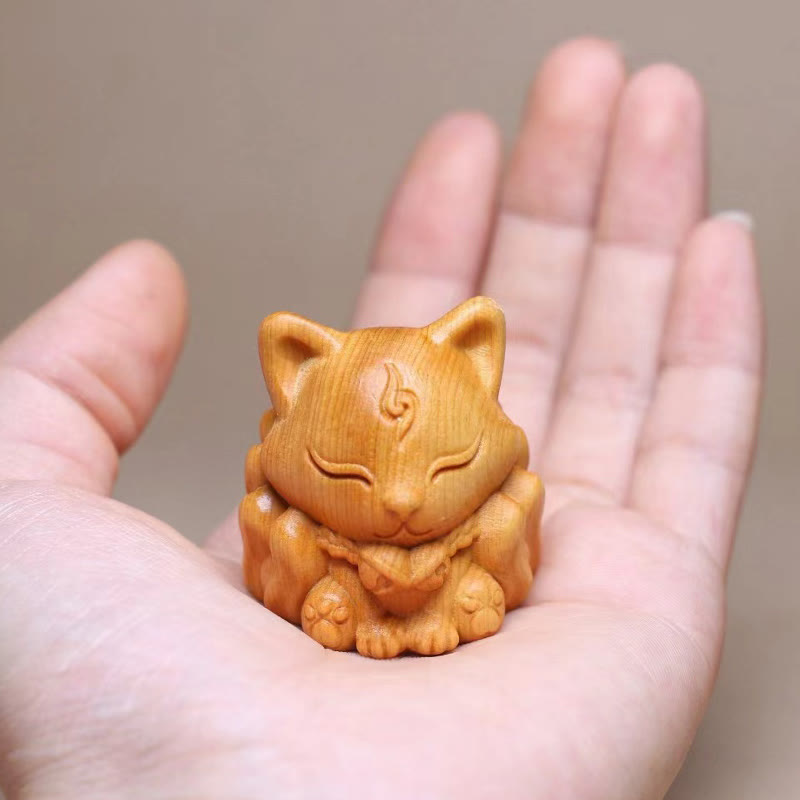 Figurine d'animal en bois de renard à neuf queues Thuja Sutchuenensis 4 cm