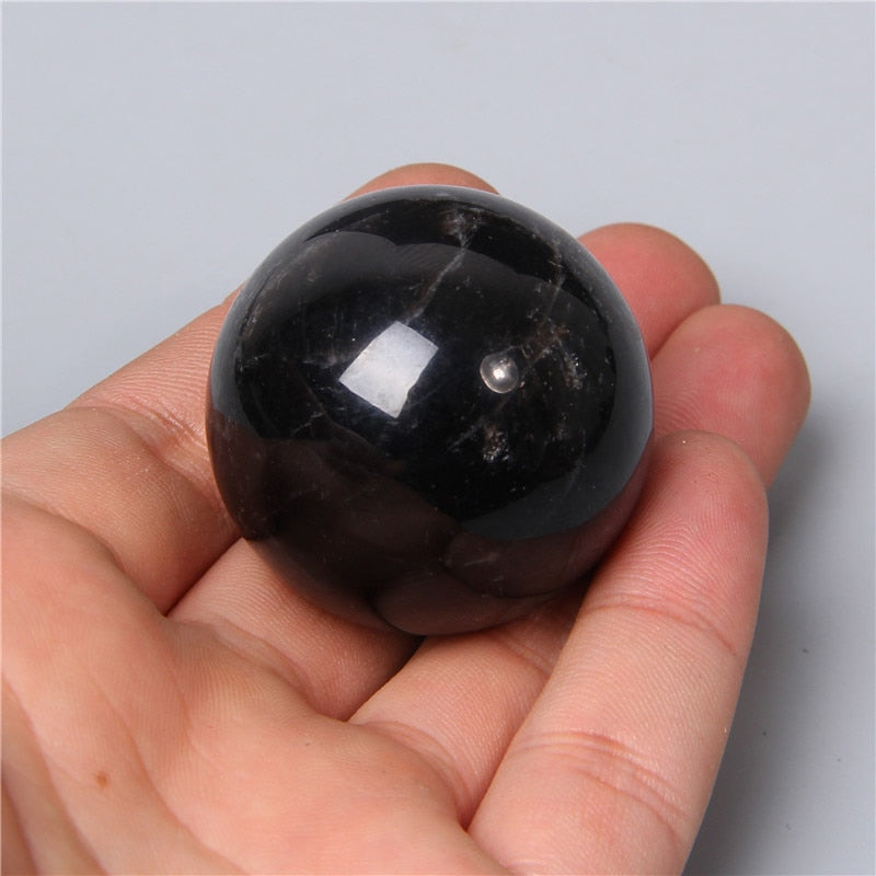 Boule de cristal d'obsidienne pour la clarté et la protection