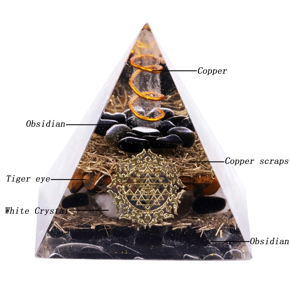 Pyramide d'orgone gardienne d'obsidienne