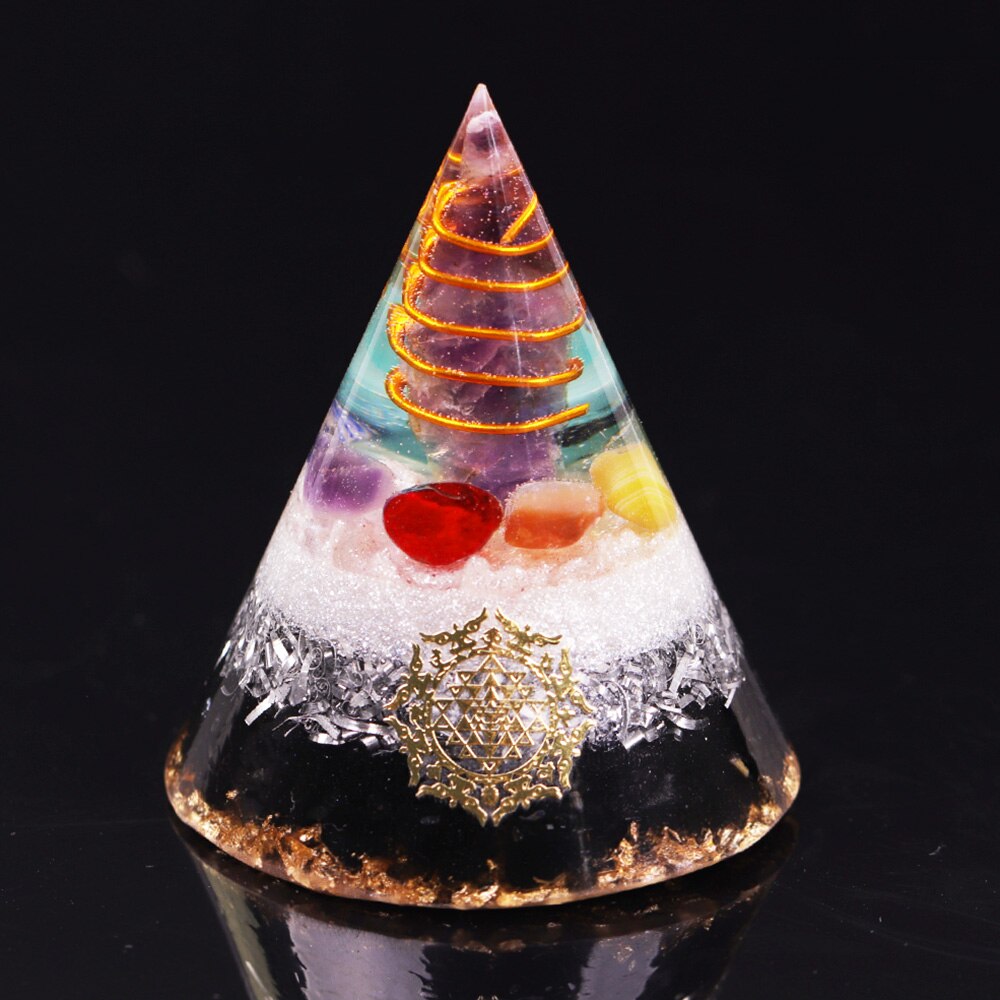 Pyramide en cône de protection en obsidienne