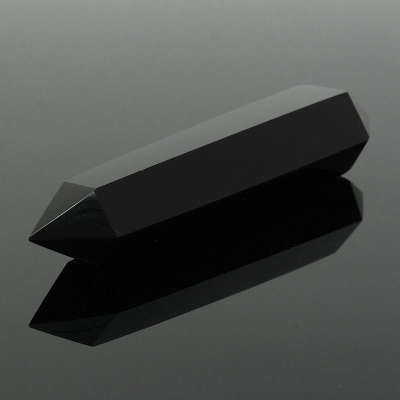 Tour d'obsidienne pour la guérison spirituelle et la clarté