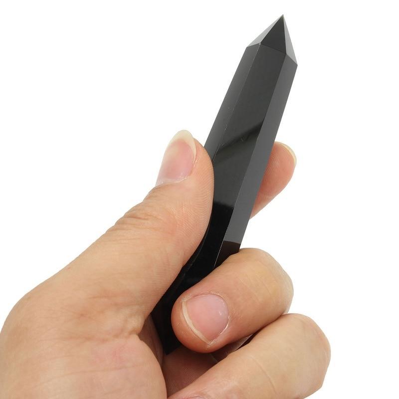 Tour d'obsidienne pour la guérison spirituelle et la clarté