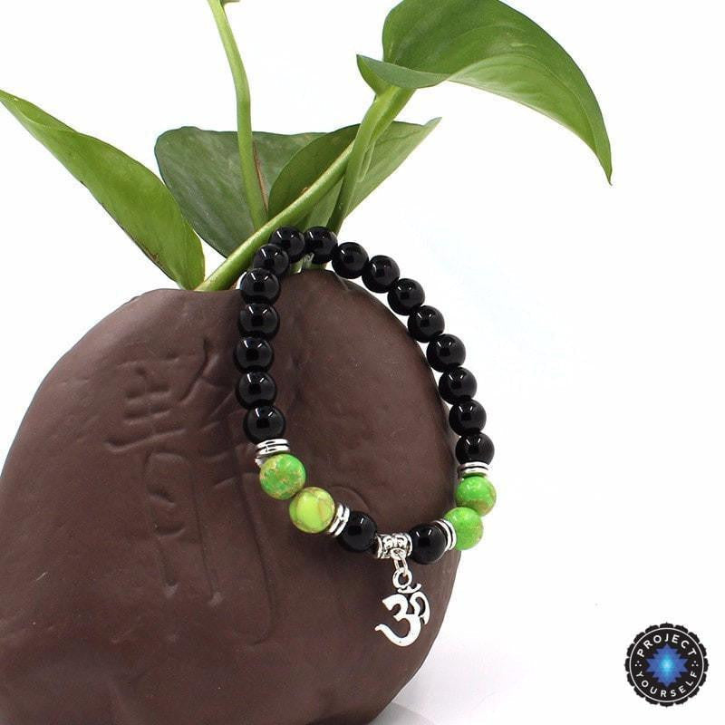Bracelet Agate Charm Om - Bijoux Symbole Spirituel