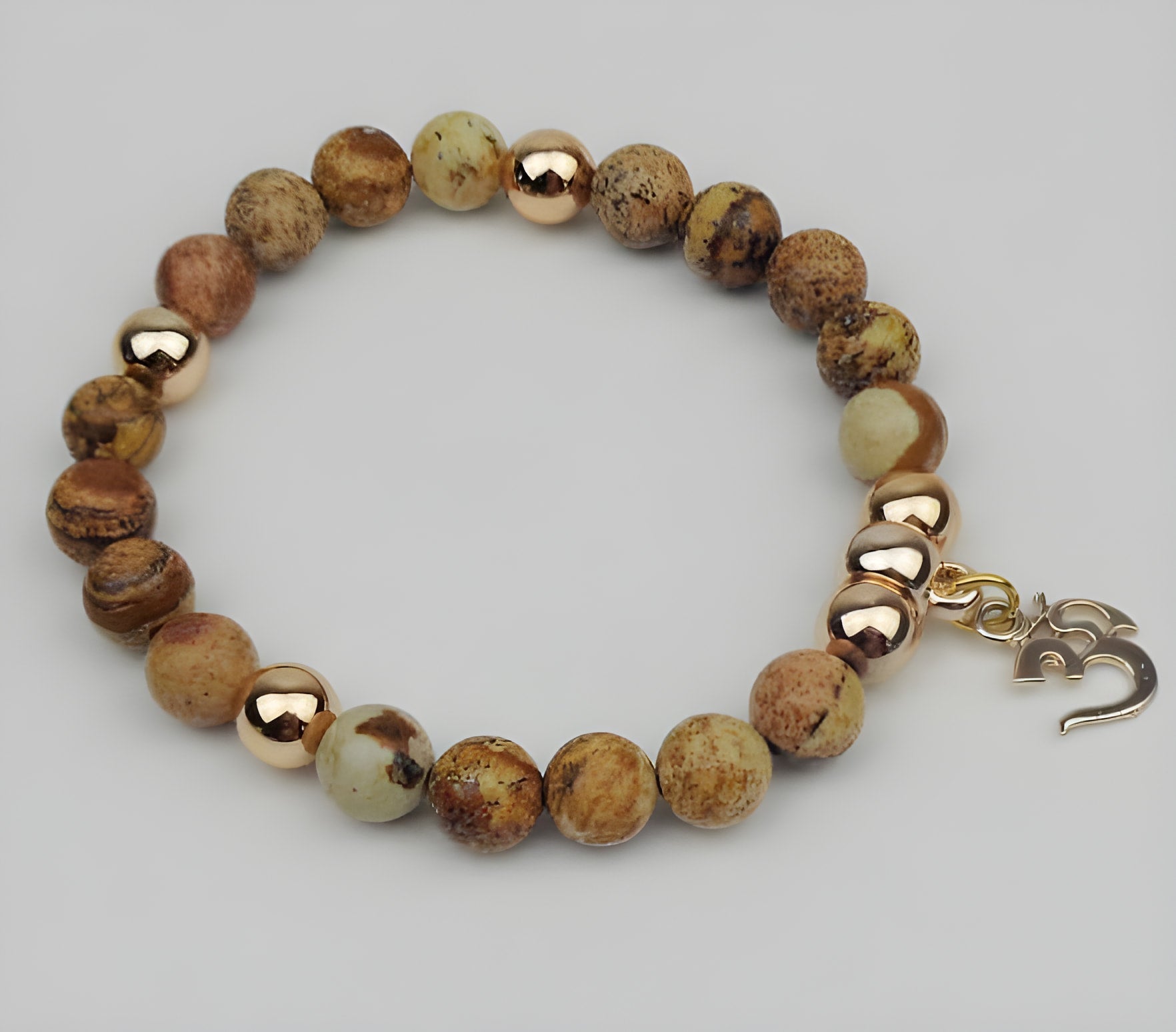 Bracelet de perles Mala en jaspe Om pour la pleine conscience