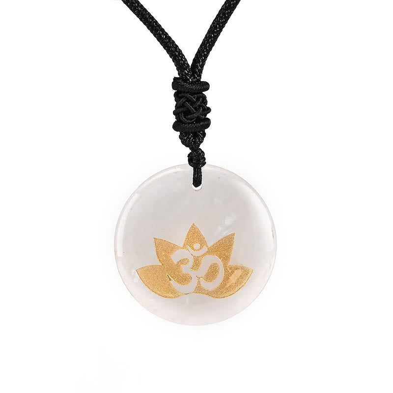 Collier de guérison en améthyste symbole Om Lotus pour l'équilibre spirituel