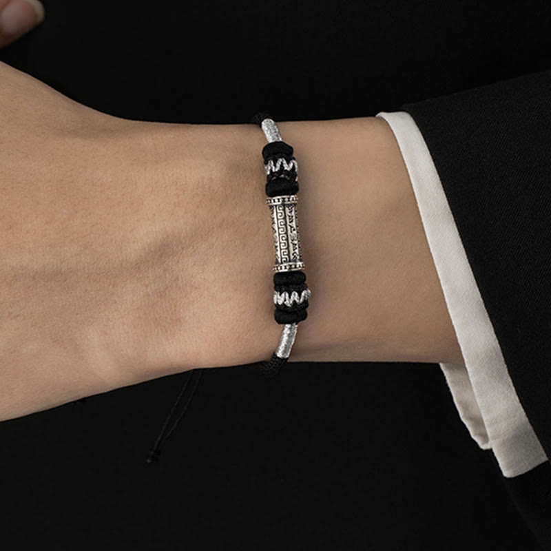 Bracelet en corde tressée en argent 925 Om Mani Padme Hum