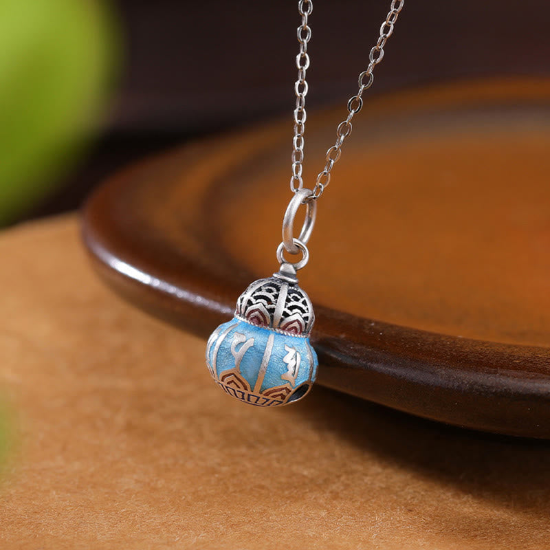 Collier pendentif Om Mani Padme Hum en argent 999 avec gourde de sagesse