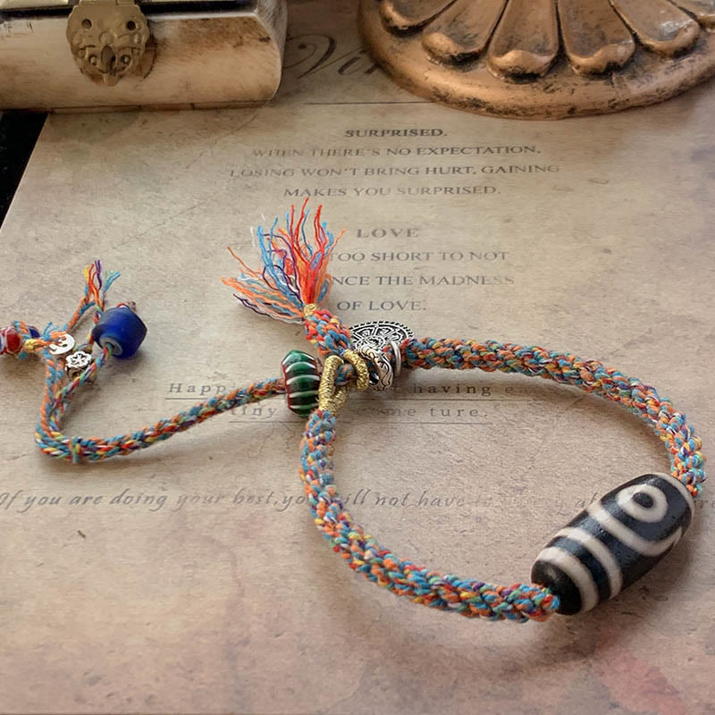 Bracelet Om Mani Padme Hum | Perles dzi tibétaines tressées en argent
