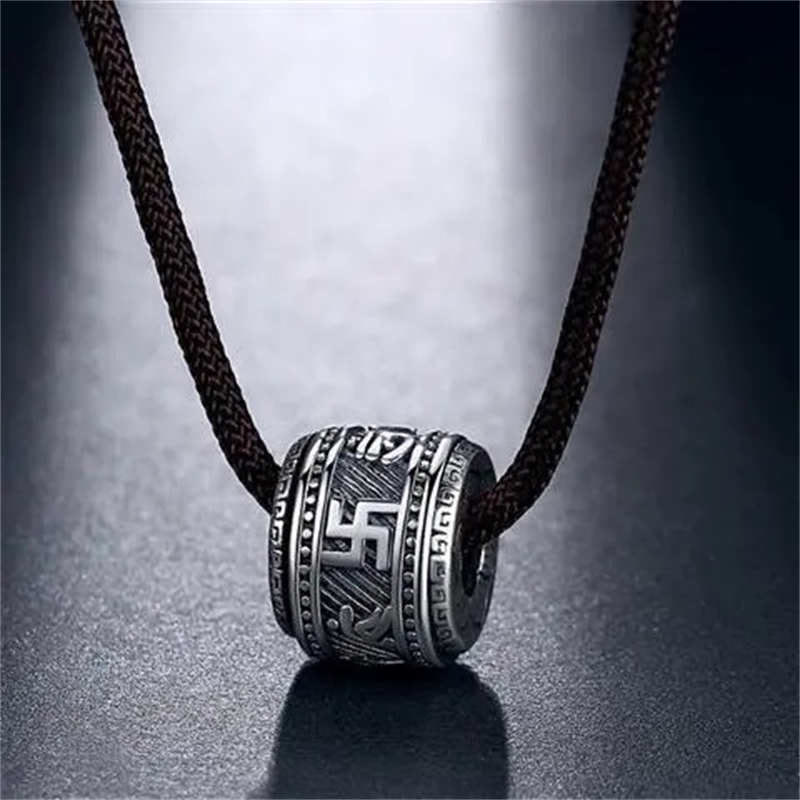 Collier pendentif de protection en cuivre Om Mani Padme Hum