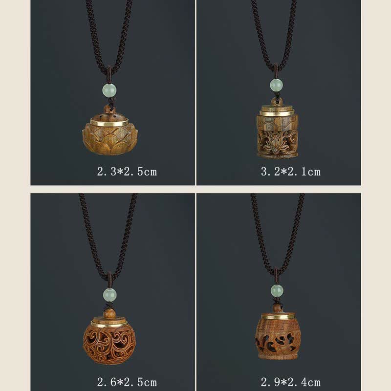 Collier en bois de santal vert Om Mani Padme Hum pour une paix apaisante