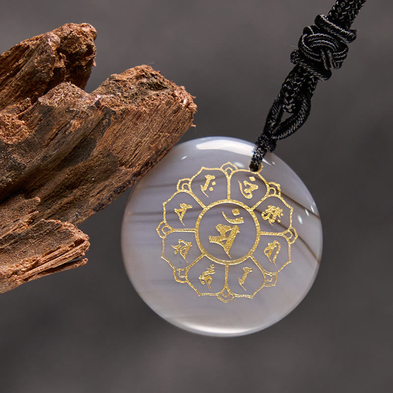 Collier Om Mani Padme Hum | Pendentif Force en obsidienne noire