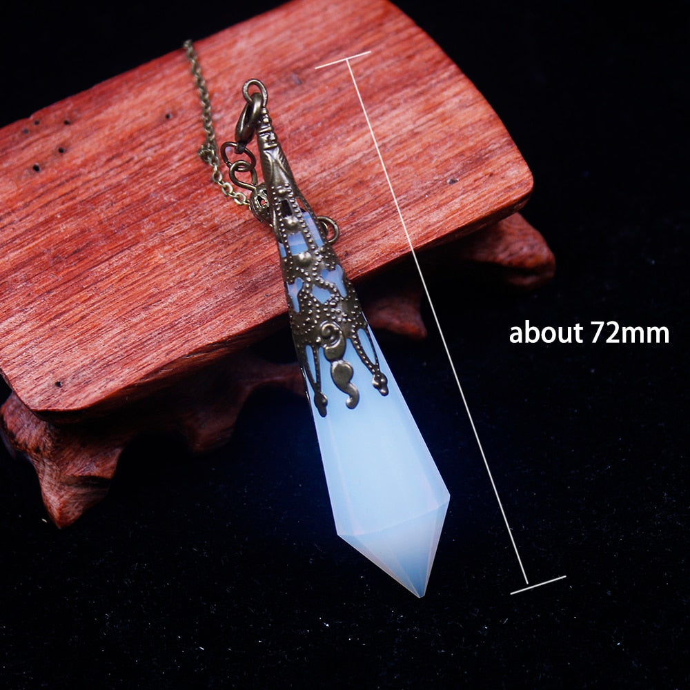 Pendule en cristal d'opale pour un changement positif