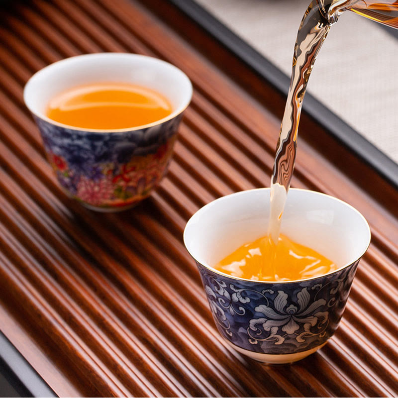 Tasse à thé chinoise en céramique Orchid 70 ml avec vagues bleues