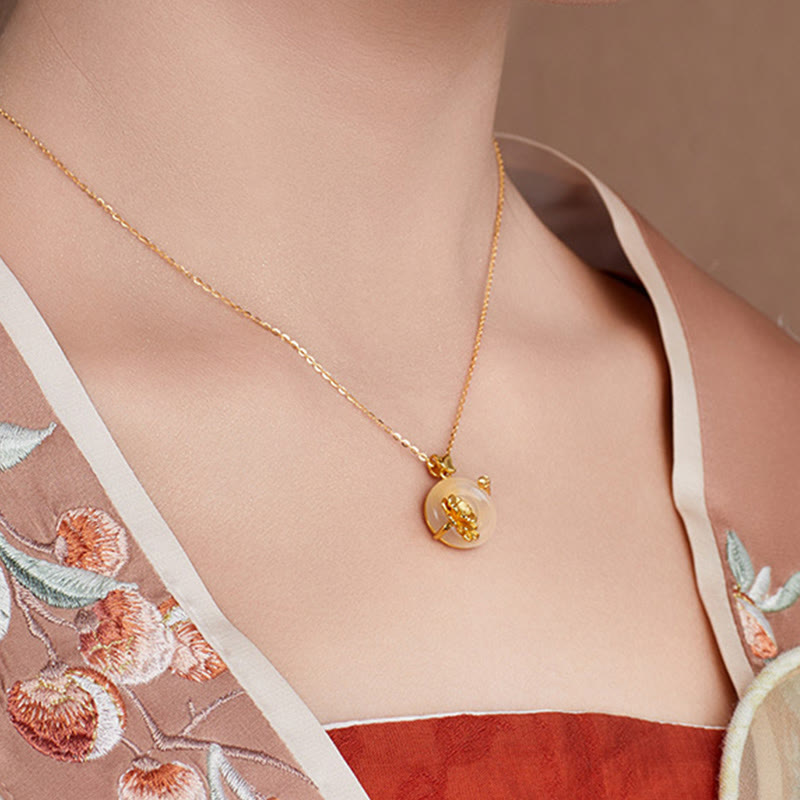 Collier spirituel Peace Buckle Peach Blossom Butterfly en argent sterling