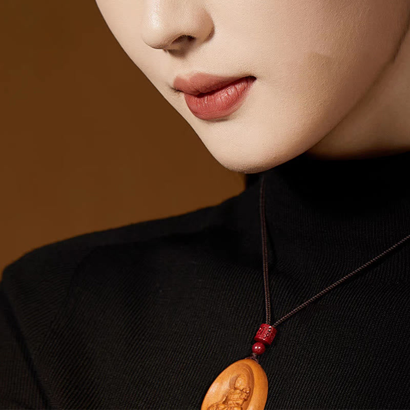 Collier en bois de pêcher avec pendentif Om Mani Padme Hum et signe du zodiaque chinois