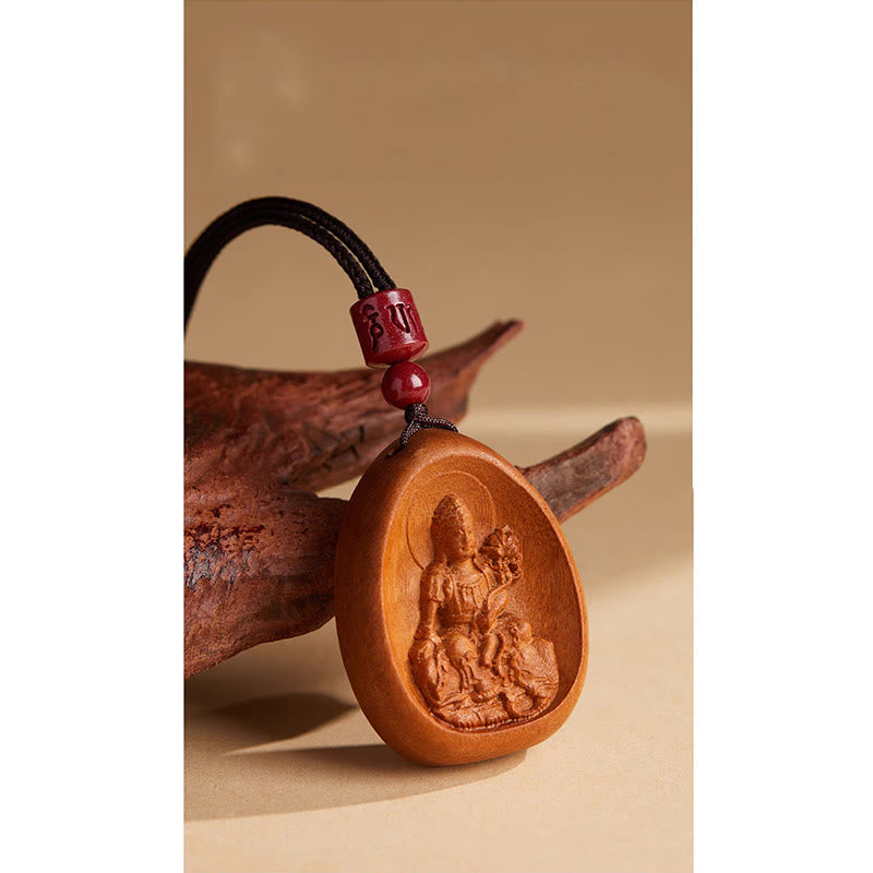 Collier en bois de pêcher avec pendentif Om Mani Padme Hum et signe du zodiaque chinois