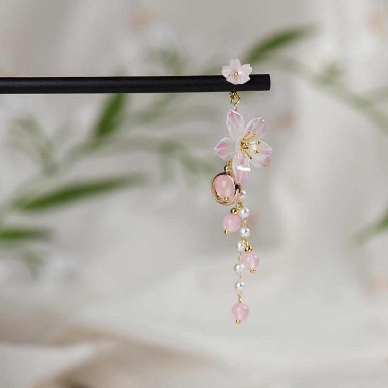 Épingle à cheveux chinoise en bois avec pompon en fleur de poirier