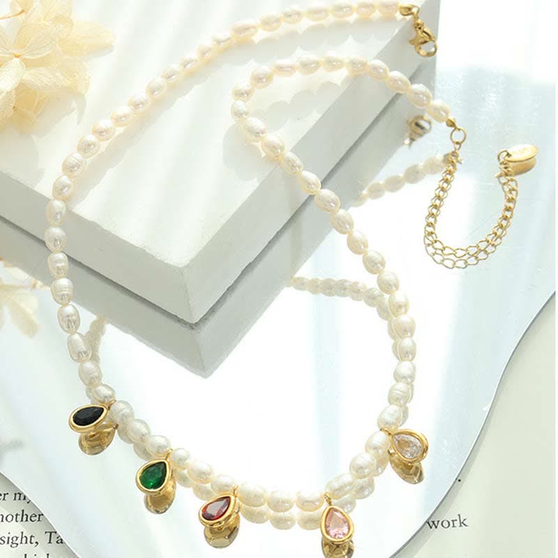 Collier pendentif Pearl Purety en or 18 carats et cristal