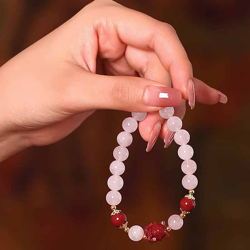 Bracelet d'amour renard à neuf queues en cristal rose 8 mm apaisant