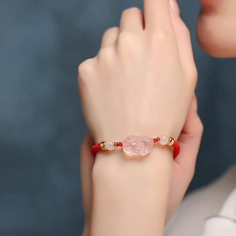Bracelet de richesse PiXiu en cristal rose avec protection en fil rouge
