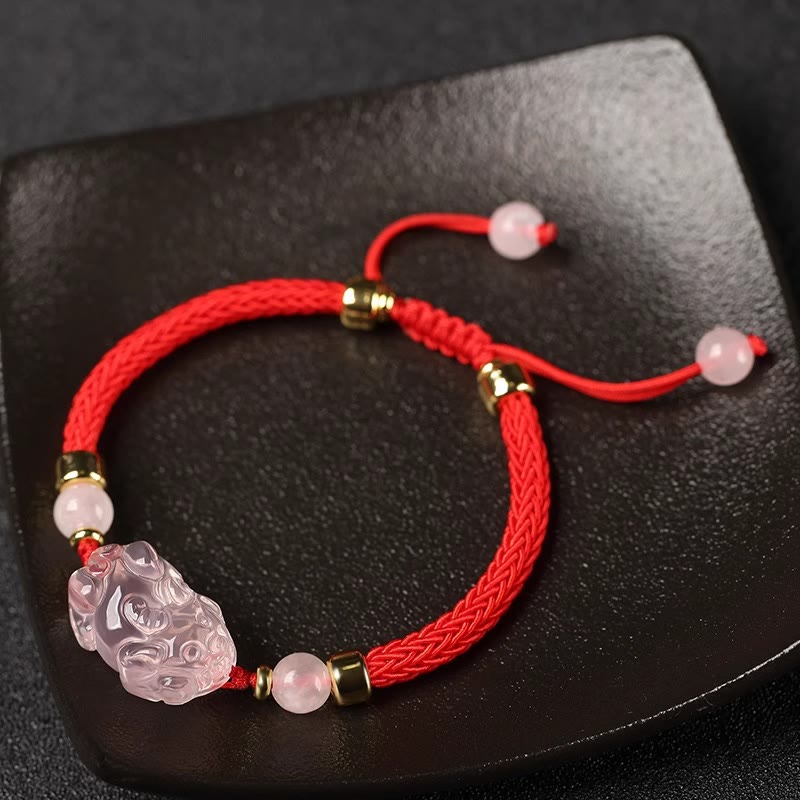 Bracelet de richesse PiXiu en cristal rose avec protection en fil rouge