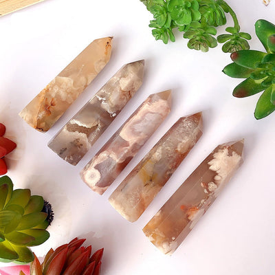 Tour d'agate rose Sakura pour une vie consciente