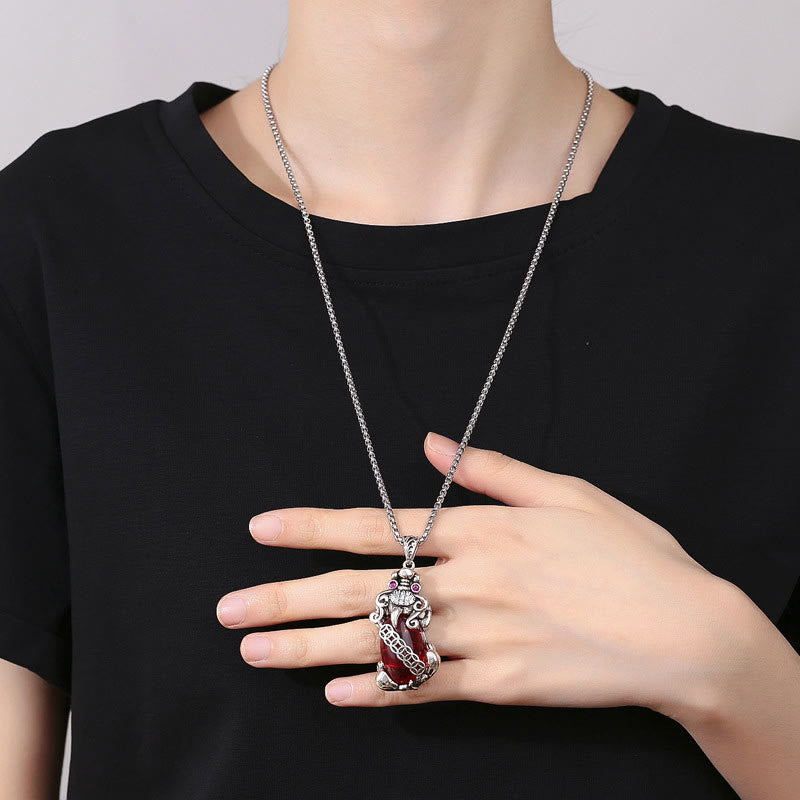 Collier en cuivre et grenat Pixiu pour la richesse et la chance