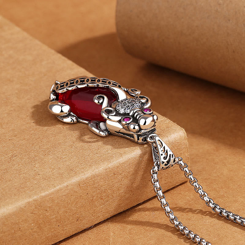 Collier en cuivre et grenat Pixiu pour la richesse et la chance