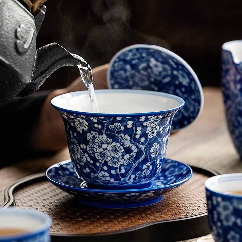 Tasse à thé Gaiwan en porcelaine bleue et blanche à motif de fleurs de prunier, 185 ml