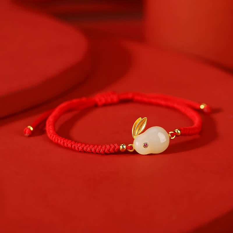 Bracelet de protection en jade blanc avec cordon rouge et breloque lapin