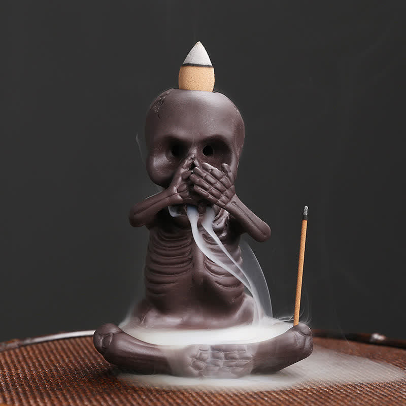 Brûleur d'encens à reflux en argile violette Petit Crâne pour la paix